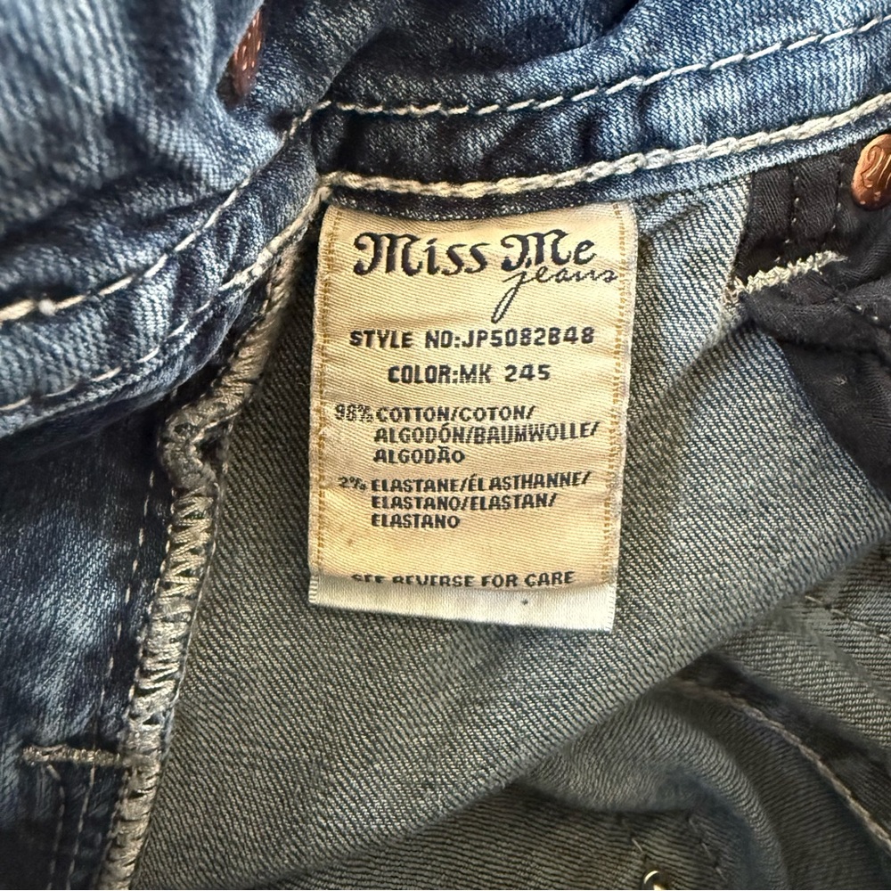 Miss Me Angel Wing Rhinestone Flap Pocket Bootcut Jeans - Picture 7 of 11